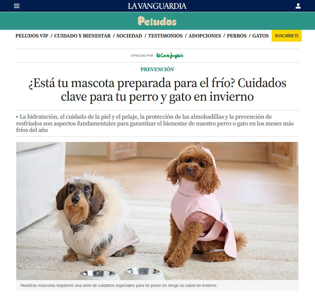 Está formulado para la higiene de todos los tipos de pelaje, aunque resulta especialmente adecuado para pieles sensibles. Su composición no incluye colorantes, está libre de parabenos y kathon, y utiliza un perfume hipoalergénico, una opción segura para mascotas. El champú está enriquecido con aloe vera e hidrolizado de proteínas de soja, lo que permite actuar en las fibras capilares y en la epidermis, ayudando a aumentar el espesor del cabello y proporcionando hidratación al manto. Se recomienda aplicar el champú sobre el pelaje previamente mojado, masajeando enérgicamente para eliminar las impurezas. Para un resultado óptimo, puedes utilizar un acondicionador después del lavado, aplicándolo en el sentido del pelo y aclarando con abundante agua.