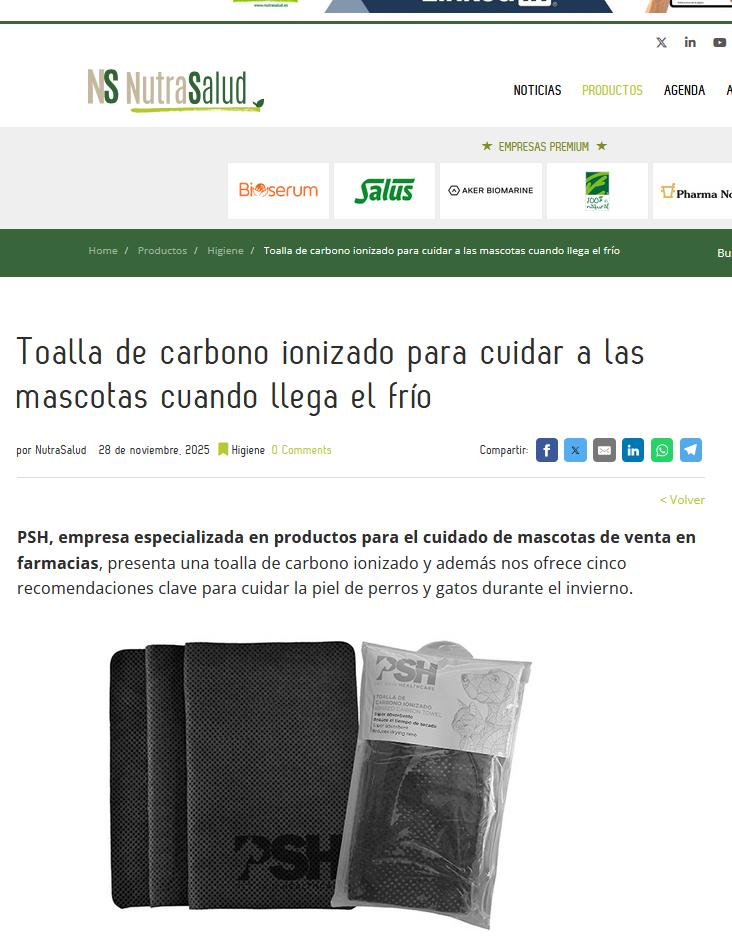 PSH, empresa especializada en productos para el cuidado de mascotas de venta en farmacias, presenta una toalla de carbono ionizado y además nos ofrece cinco recomendaciones clave para cuidar la piel de perros y gatos durante el invierno. La nueva toalla de carbono ionizado PSH nace de la experiencia profesional en peluquería canina y felina, donde la rapidez, la eficacia y el bienestar animal son prioritarios. Su diseño innovador incorpora fibras con carbono ionizado, una tecnología avanzada que permite absorber la humedad de forma ultrarrápida, reduciendo significativamente el tiempo de secado.Esto no solo optimiza el trabajo de los profesionales, sino que minimiza el uso del secador, disminuyendo el estrés y la incomodidad de las mascotas. Además de su alta capacidad de absorción, la acción iónica de la toalla neutraliza la electricidad estática, dejando el manto más suave, brillante y fácil de peinar.Su estructura ligera, resistente y duradera la convierte en una herramienta esencial tanto en entornos profesionales como en el cuidado doméstico de perros y gatos. Con esta innovación, PSH reafirma sucompromiso con el desarrollo de productos que mejoran la experiencia de higiene y bienestar animal, combinando tecnología, funcionalidad y confort.